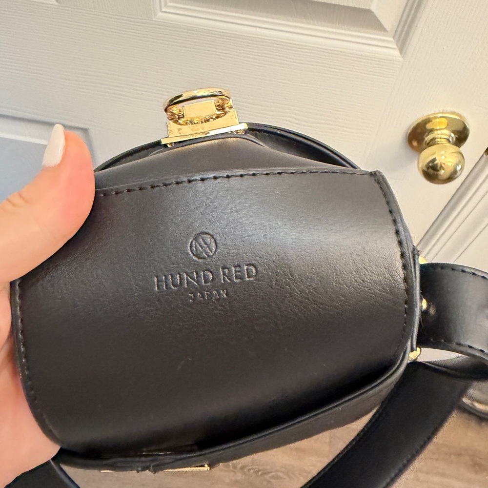 HUNDRED Japan Black Leather Bucket Shoulder Bag Gold Hardware Gancini Lock - Picture 9 of 11